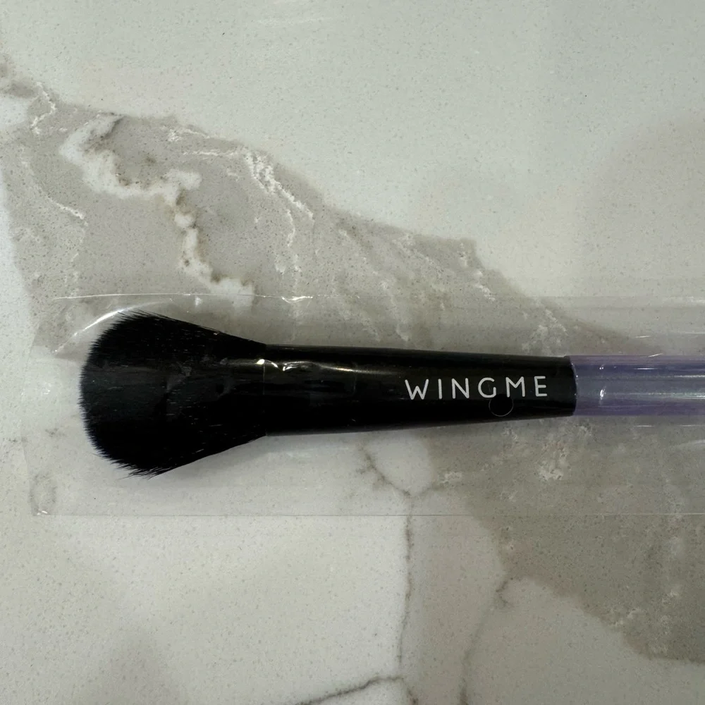 🌸5/$25🌸 Wingme eyeshadow brush